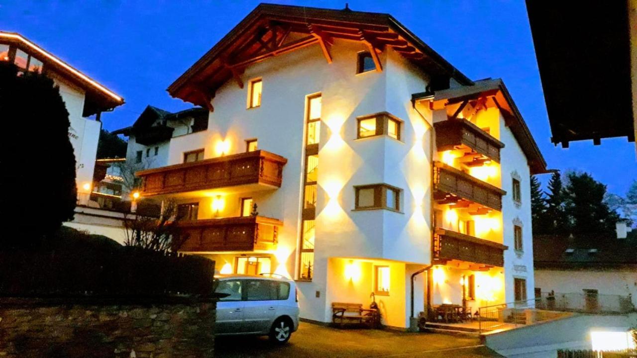 Hotel Garni Jaegerheim 瑟弗浩斯 外观 照片